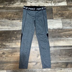 Women’s Nike Pro Leggings